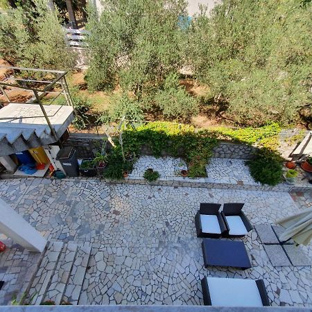 Apartmani Alta クルク エクステリア 写真