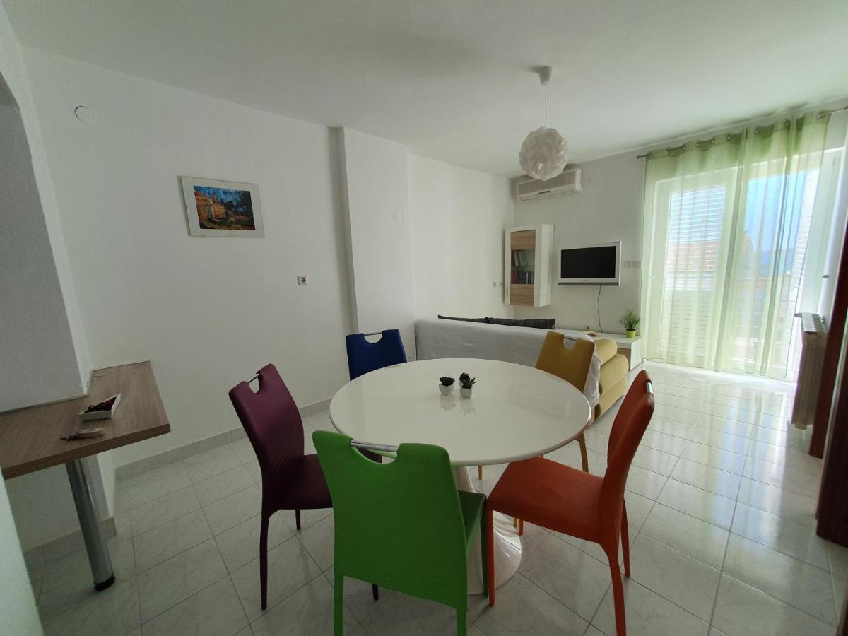 Apartmani Alta クルク エクステリア 写真